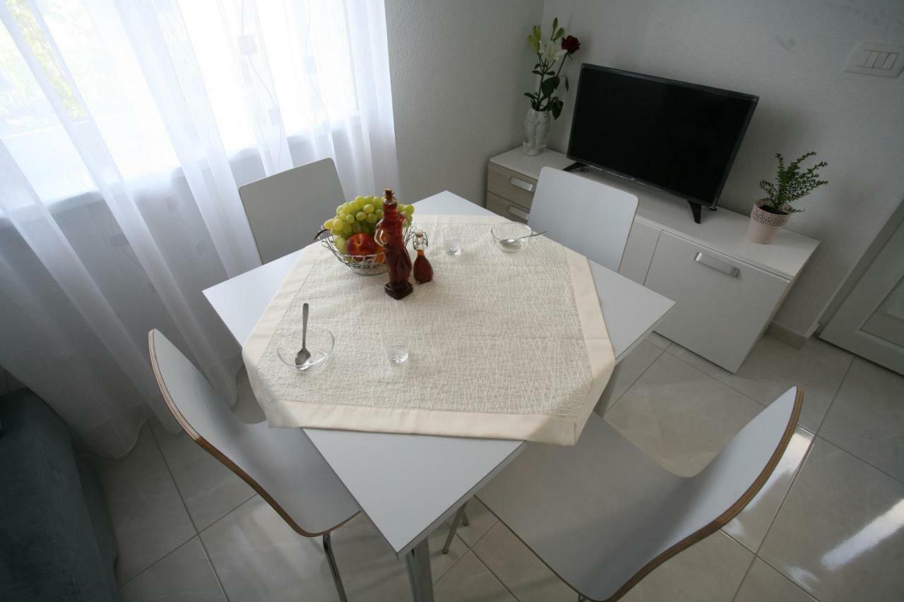 Apartman Fantasy Trogir Exterior foto